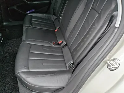 Audi A4L 2019, 107400 км, за 88300 CNY - фото 15