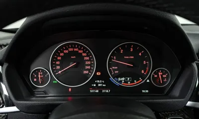 BMW 3-Series 2017, 101148 км, за 14500000 KRW - фото 8