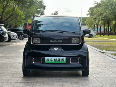 Baojun KiWi EV 2022, 105000 км, за 35800 CNY - фото 3