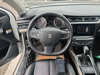 Peugeot 408 2018, 161800 км, за 30000 CNY - фото 11