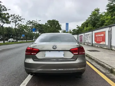 Volkswagen Passat 2014, 99000 км, за 28800 CNY - фото 10