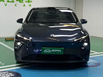 Nio ET7 2022, 9800 км, за 136800 CNY