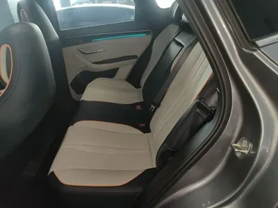 BYD PLUS New Energy 2021, 63000 км, за 61200 CNY - фото 17