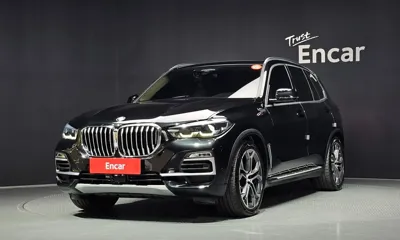 BMW X5 · 2021 год