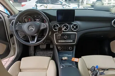 Mercedes-Benz GLA 2017, 106199 км, за 76776.83 CNY - фото 12