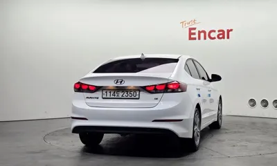 Hyundai Avante 2018, 69971 км, за 11000000 KRW