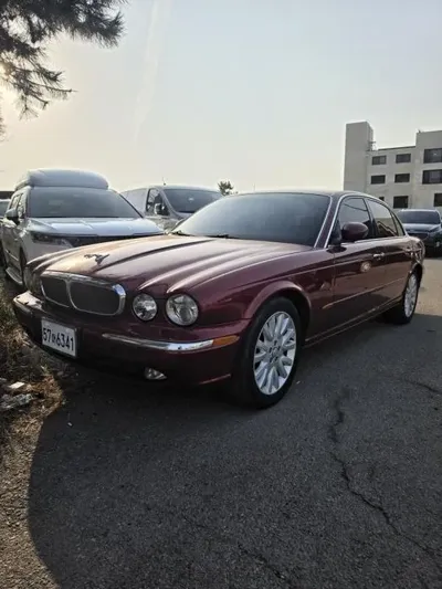 Jaguar XJ-6 · 2004 год