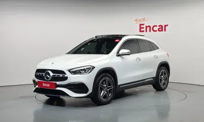 Mercedes-Benz GLA-Class · 2021 год