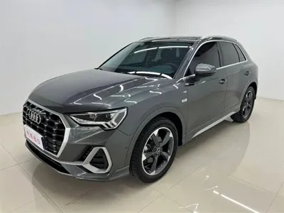 Audi Q3 · 2022 год