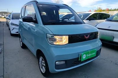 Wuling Hongguang MINIEV 2020, 45200 км, за 28422.31 CNY