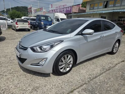 Hyundai Avante 2015, 114006 км, за 6500000 KRW