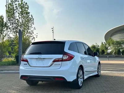 Honda Jade 2013, 150000 км, за 32000 CNY