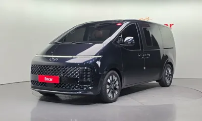 Hyundai Staria · 2022 год