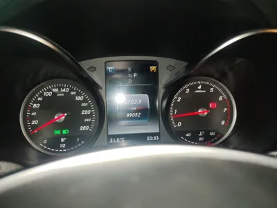 Mercedes-Benz C-Class 2017, 89100 км, за 86827.36 CNY - фото 12