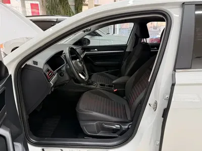 Volkswagen Lavida 2022, 33000 км, за 88800 CNY - фото 16