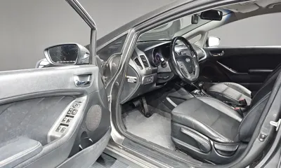 Kia K3 2013, 65763 км, за 6100000 KRW - фото 10