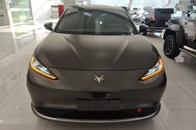 Arcfox Alpha S 2022, 36400 км, за 126020.75 CNY