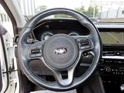 Kia Niro 2021, 43239 км, за 20500000 KRW - фото 8