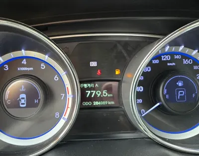 Hyundai Sonata 2010, 284077 км, за 2500000 KRW - фото 8