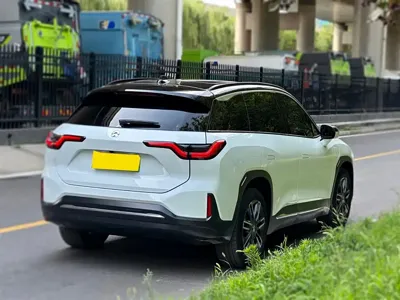 Nio ES6 2021, 60300 км, за 132000 CNY