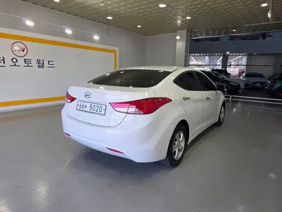 Hyundai Avante 2011, 195920 км, за 2900000 KRW - фото 5