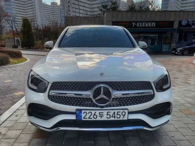 Mercedes-Benz GLC-Class 2023, 23000 км, за 58500000 KRW
