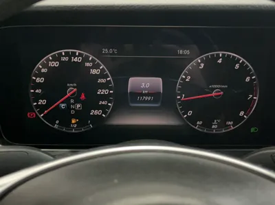 Mercedes-Benz E-Class 2016, 118000 км, за 132791.59 CNY - фото 7