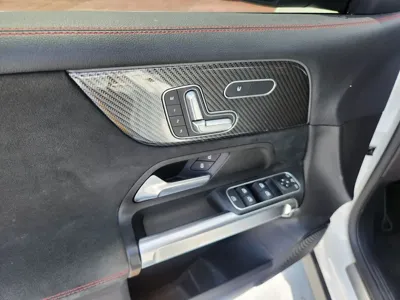 Mercedes-Benz GLB-Class 2021, 48200 км, за 36900000 KRW