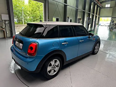 MINI Cooper 2017, 84968 км, за 7900000 KRW