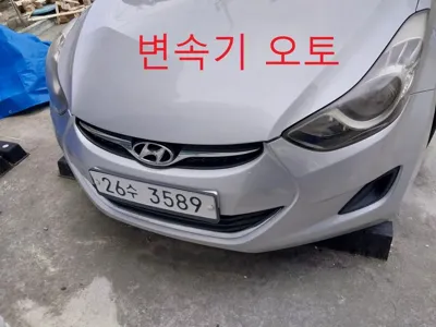 Hyundai Avante · 2011 год