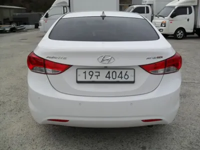 Hyundai Avante 2012, 196447 км, за 3690000 KRW