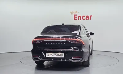 Hyundai Grandeur 2021, 82346 км, за 22300000 KRW