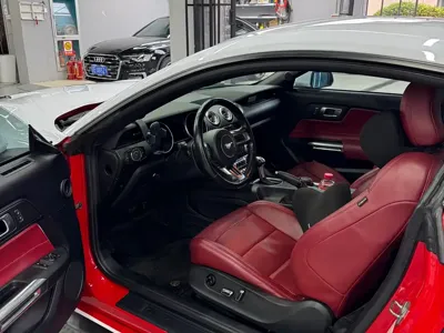 Ford Mustang 2018, 70000 км, за 96800 CNY - фото 7