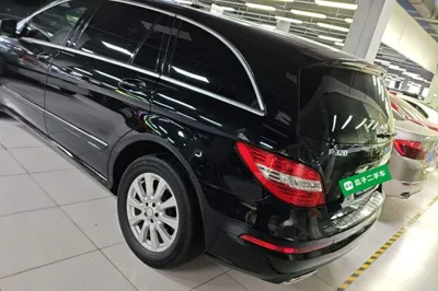Mercedes-Benz R-Class 2017, 137400 км, за 93329.32 CNY