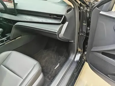 Toyota Camry 2026, 2700 км, за 122800 CNY - фото 11