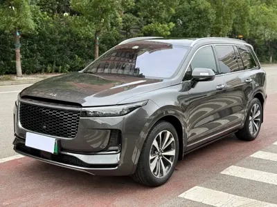 Li Auto Li ONE · 2022 год
