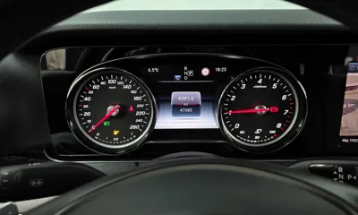 Mercedes-Benz E-Class 2018, 47085 км, за 19300000 KRW - фото 8