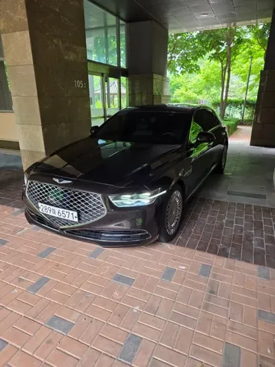 Genesis G90 · 2019 год