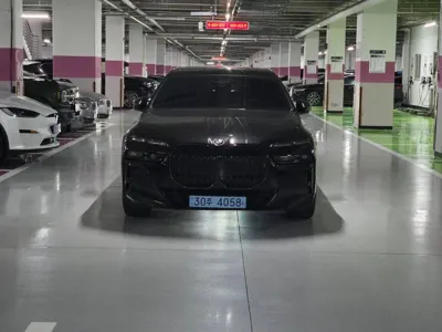 BMW i7 2024, 31042 км, за 138950000 KRW - фото 3