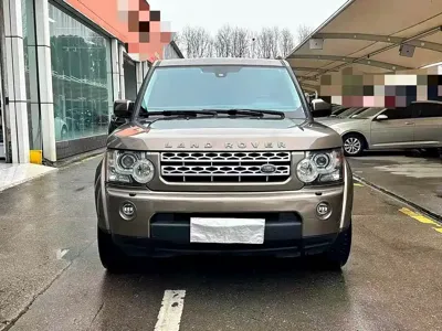 Land Rover Discovery 2013, 200000 км, за 146500 CNY