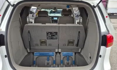 Kia Canival 2018, 144179 км, за 11500000 KRW - фото 18