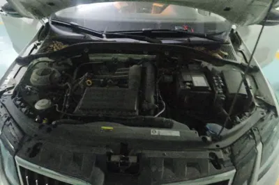 Skoda Octavia 2019, 106300 км, за 60026.07 CNY - фото 17