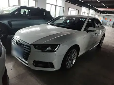 Audi A4L · 2018 год