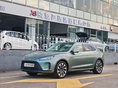 AITO 问界 AITO M5 · 2022 год