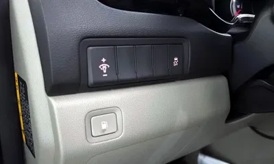 Kia Canival 2015, 161267 км, за 9500000 KRW - фото 17