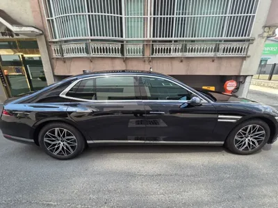 Genesis G90 2023, 175000 км, за 41000000 KRW
