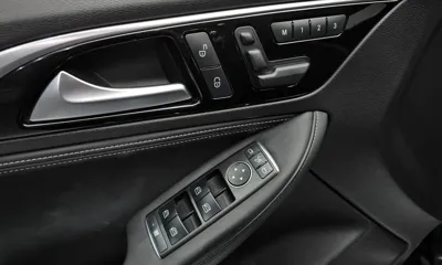 Infiniti Q30 2017, 88347 км, за 9980000 KRW - фото 17
