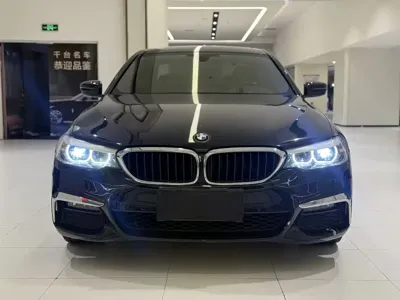 BMW 5 Series 2018, 140000 км, за 128000 CNY - фото 2