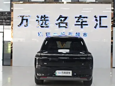 Li Auto Li L8 2025, 65000 км, за 239000 CNY - фото 14