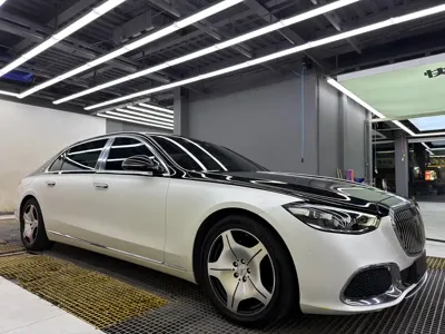 Mercedes-Benz S-Class 2022, 39000 км, за 878000 CNY
